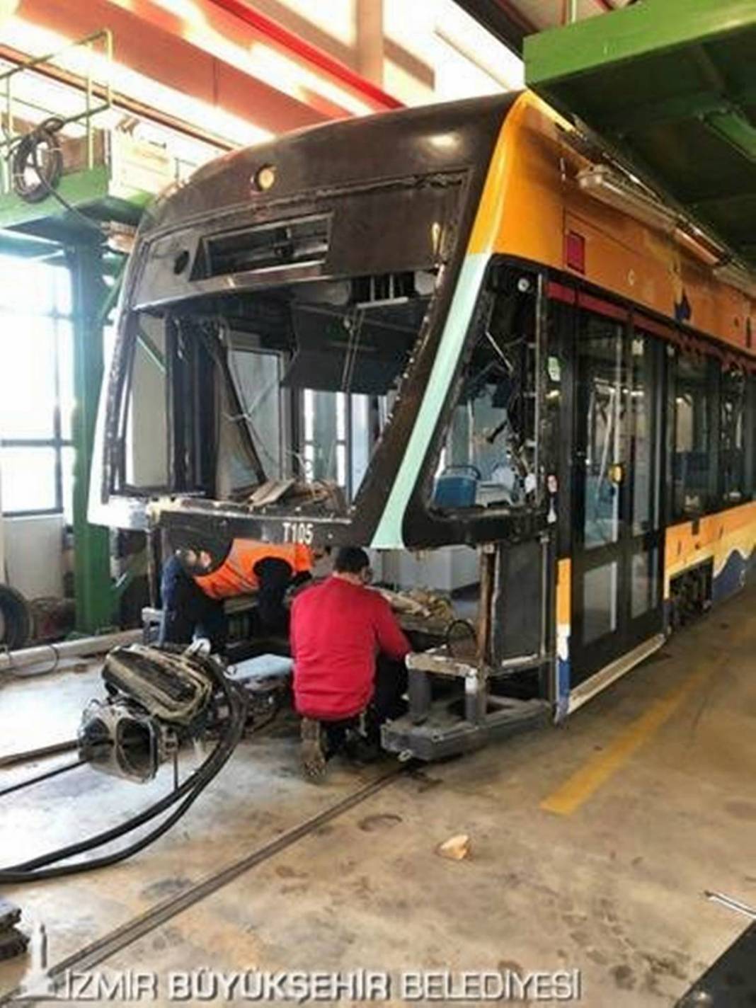 İzBB'den dev tasarruf: Metro ve tramvay araçları öz kaynaklarla onarılıyor 1